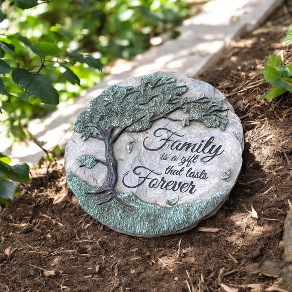Carson Home Accents Garden Stone-Keynote Collection-“Family Is A Gift Forever” - Picture 6 of 16